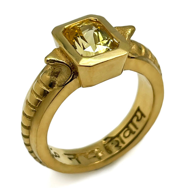 Oocha Mani - Yellow Sapphire 'Naga' Ring for Brihaspati (Jupiter), 22K Gold, Jyotish jewelry. Vedic astrology jewelry