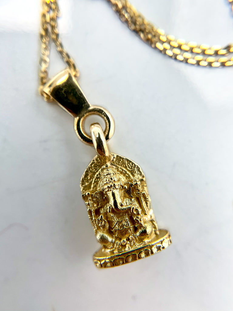 Oocha Mani - 'Ganesha' Pendant & Chain, 18K Gold. Jyotish jewelry. Vedic astrology jewelry.